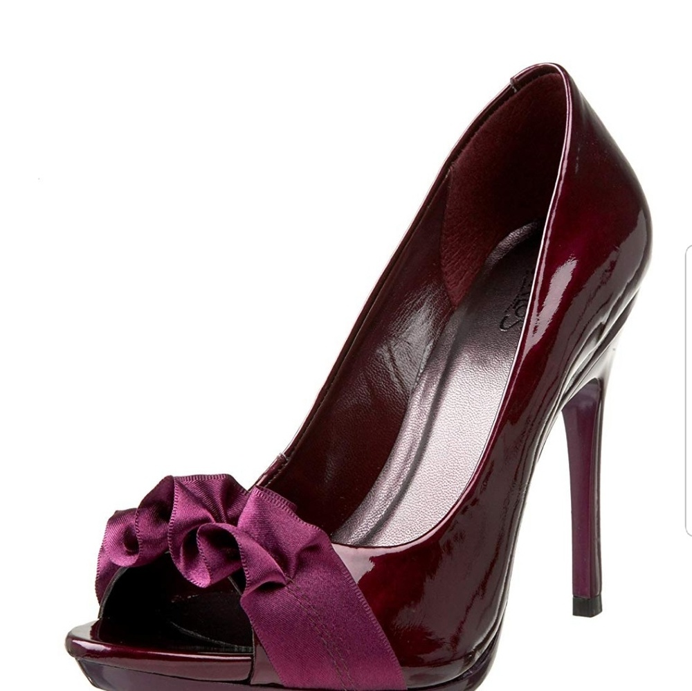 Carlos Santana Prestige pump in Bordo